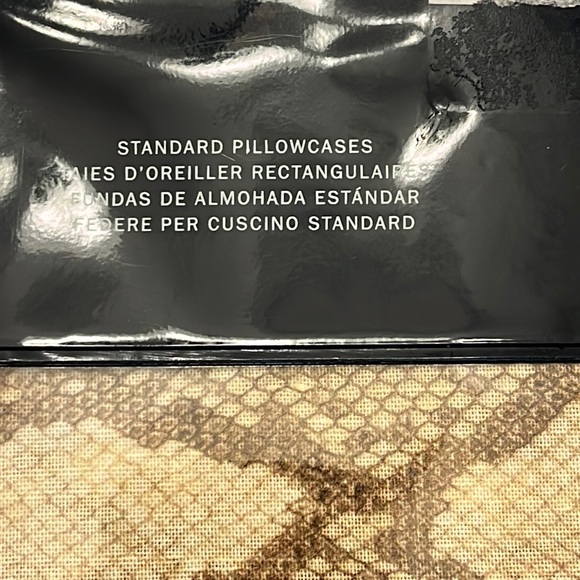 Ralph Lauren Sellek Python Standard Pillowcases X 2 new - Picture 3 of 8